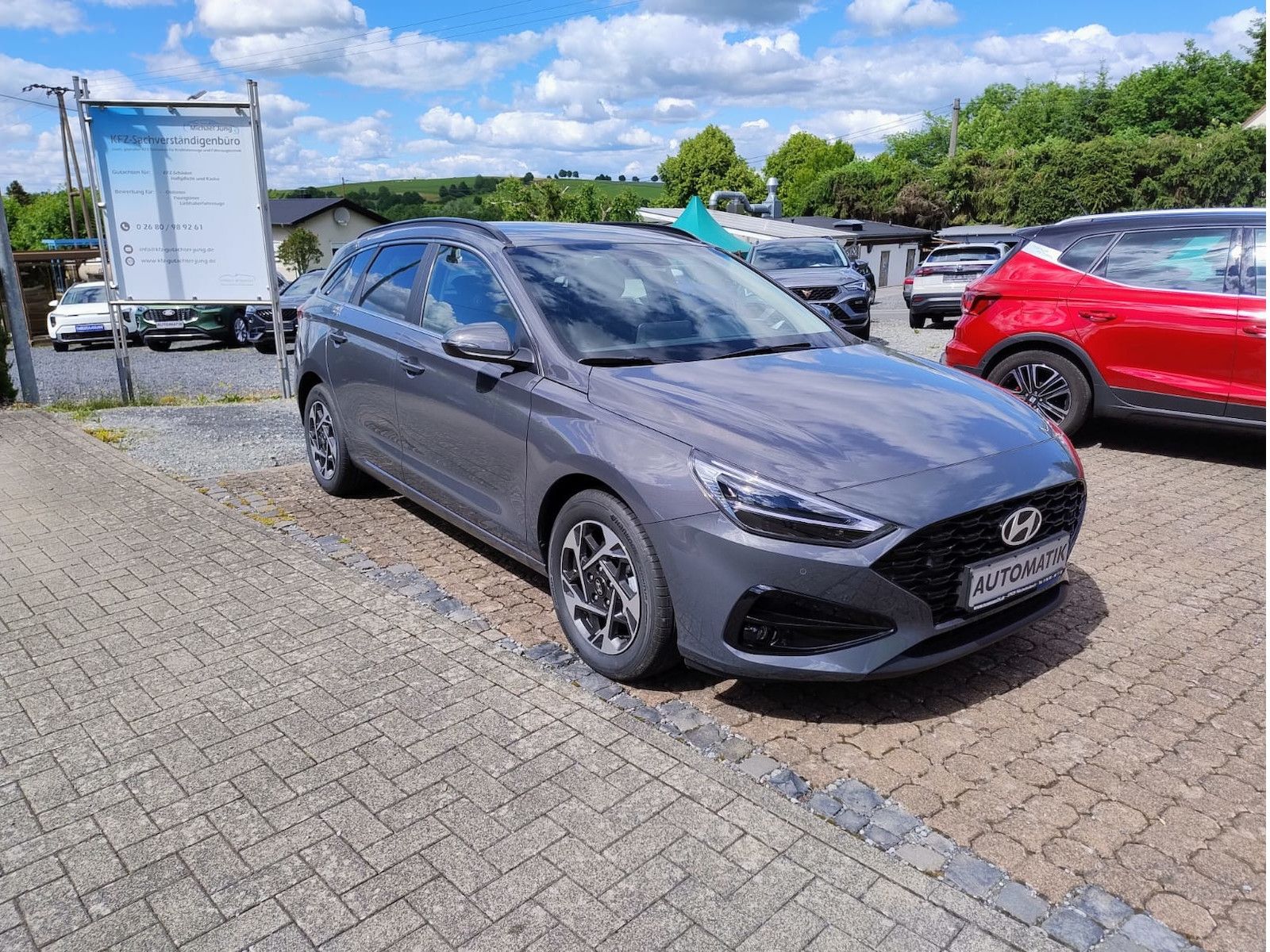 Hyundai i30 1,5 TGI Trend DCT NAVI/LED/SHZ/LHZ/Kam imagem 3