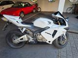 Honda CBR 600 RR PC37 - HONDA 2006 CBR 600 RR