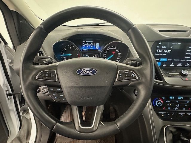 Fahrzeugabbildung Ford Kuga Cool & Connect Navi El. Heckklappe Apple Ca