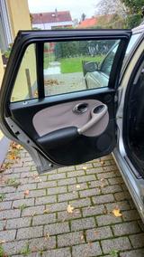 Rover 75 2.0 V6 Tourer Classic Classic - Rover 75 mit Benzin-Antrieb: Kombi