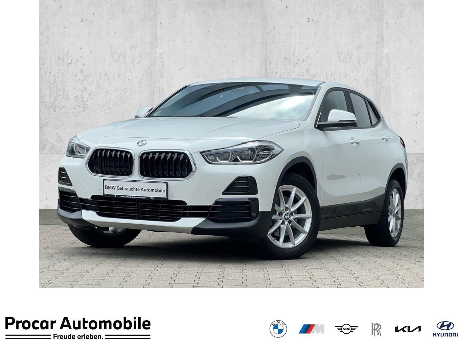 BMW X2 sDrive18d Navi Aut. LED Parkass. DAB PDC Shz