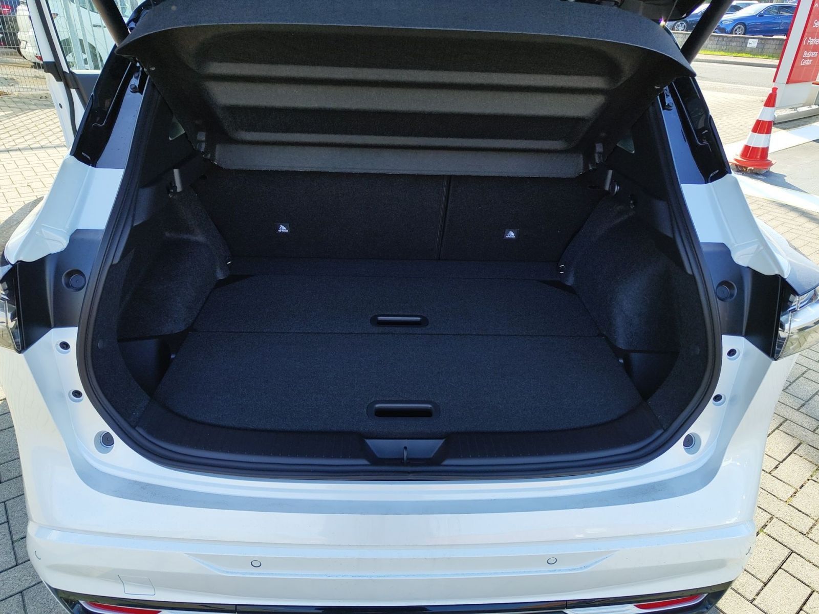 Fahrzeugabbildung Nissan Qashqai N-Design e-Power MY25 *HEAD-UP*KAMERA*LE