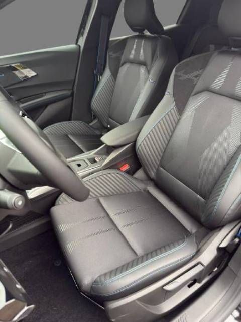 Fahrzeugabbildung Renault CLIO Esprit Alpine Full Hybrid E-Tech 160