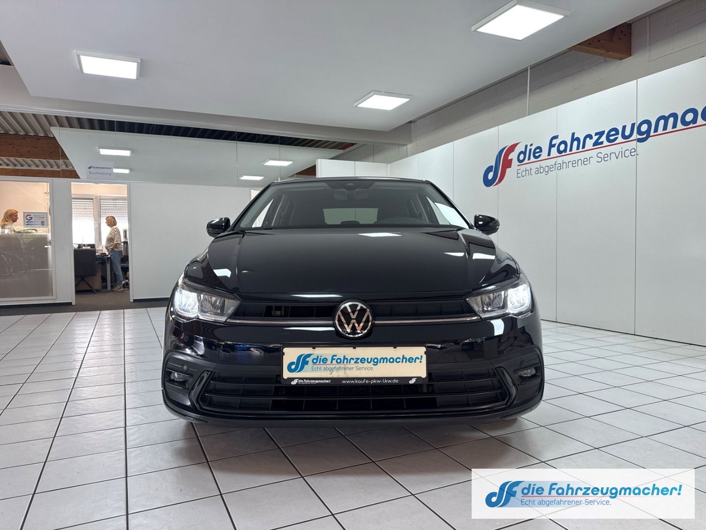 Fahrzeugabbildung Volkswagen Polo VI Life Digitales Cockpit LED Dyn. Kurvenli