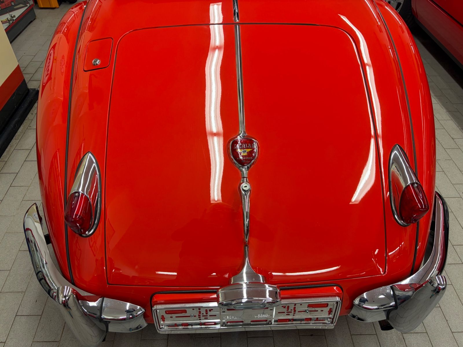 JAGUAR XK 8