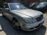 Mercedes-Benz S 500 LANG/BOSE/MEMORY/ALU/FACELIFT - Mercedes-Benz S 500 aus 2004