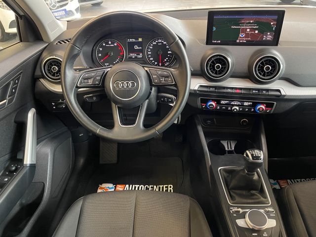 Audi Q2 30 TFSI  *1.HAND*KAMERA*NAVI*LED*SPURASSIST*