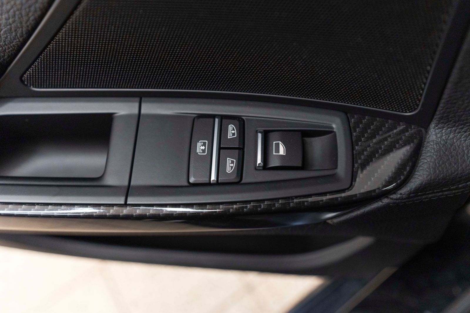 Fahrzeugabbildung BMW 640i xDrive GC M-SPORTPAKET HUD LED H&K
