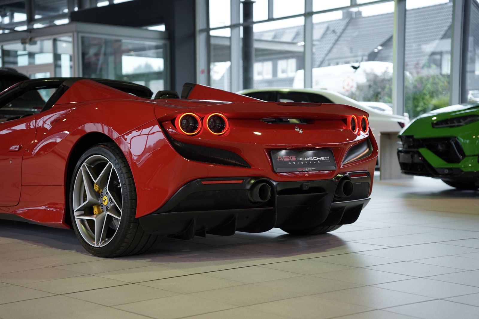 Ferrari F8