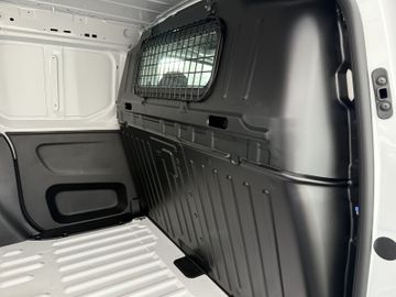 Opel Combo Cargo E 1.5D KLIMA WINTERPAK SITZH APP PDC