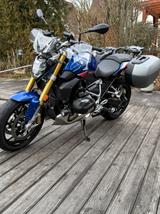 BMW R1250R Sport,alle Pakete,2 Sitzbänke,unfallfrei - BMW UNFALL