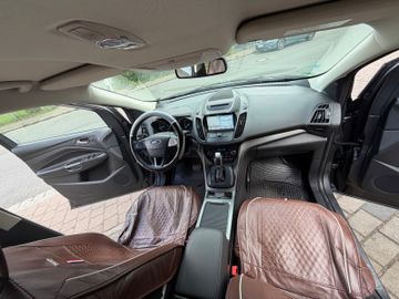 Ford Kuga - 11