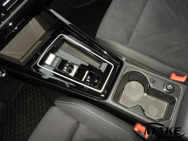 Golf Edition 50 1.5 eTSI DSG HUD AHZV DCC RFK PD
