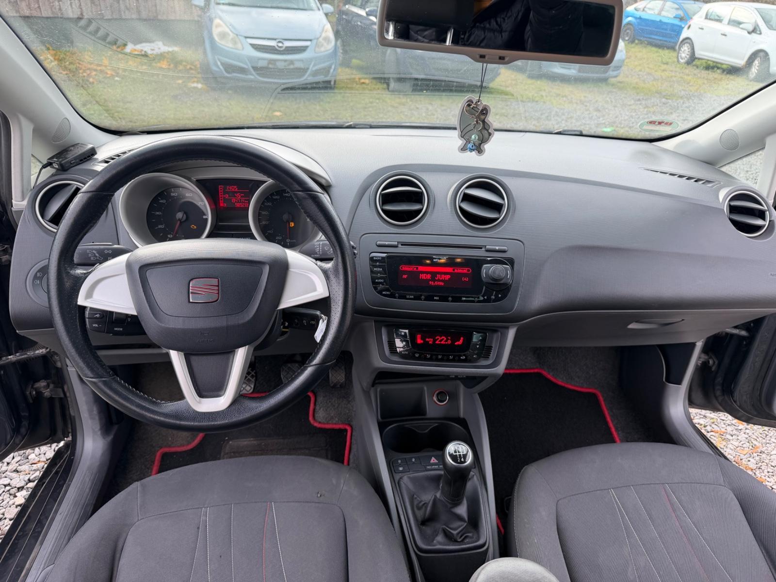 Seat Ibiza 2011 — photo 15