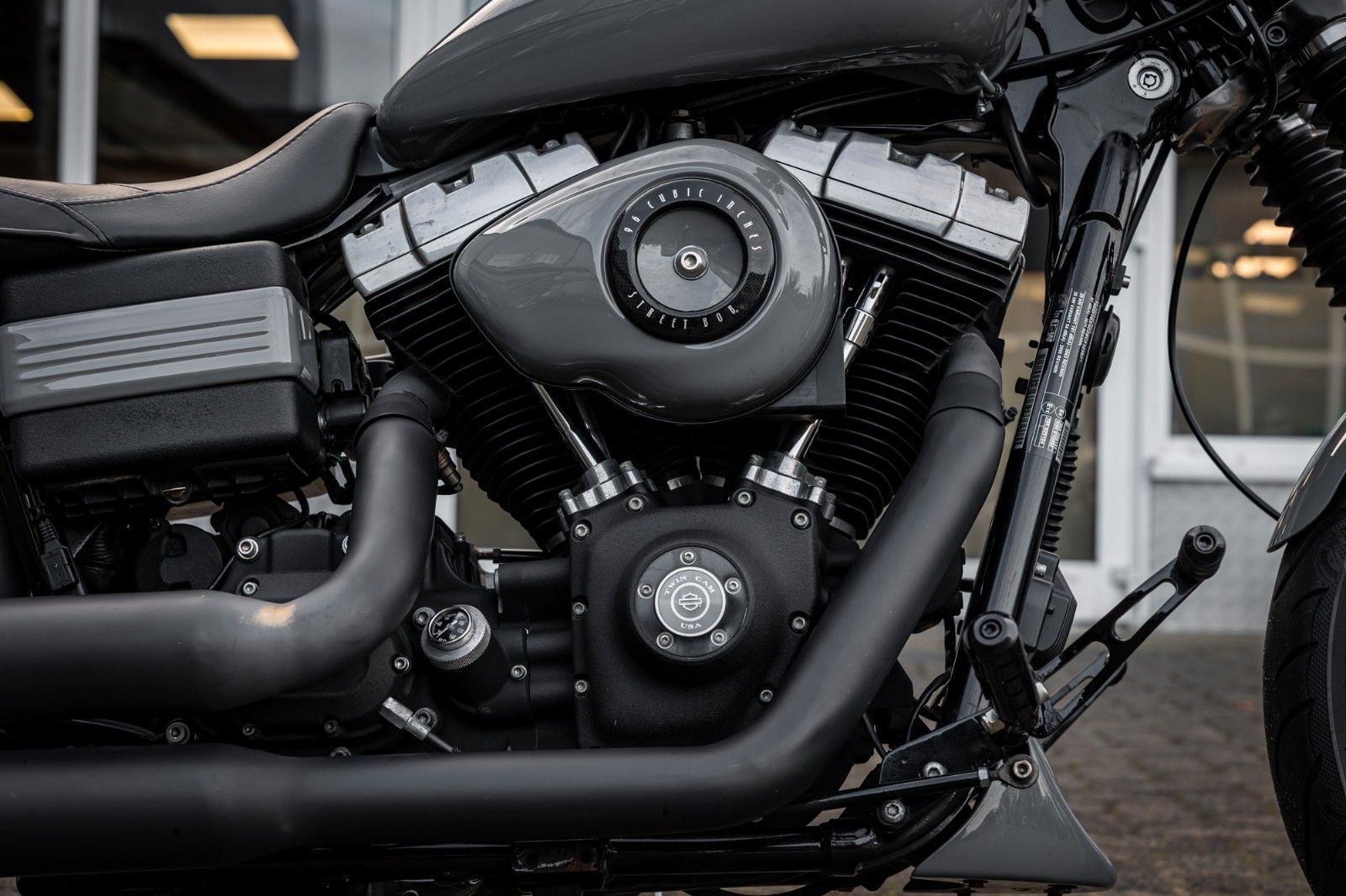 Fahrzeugabbildung Harley-Davidson DYNA STREET BOB FXDB 96 cui - Falcon-