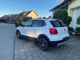 Volkswagen CrossPolo + Urban White + 62900 KM  + Rentner  - Volkswagen Polo aus 2013 mit Benzin-Antrieb: Kleinwagen