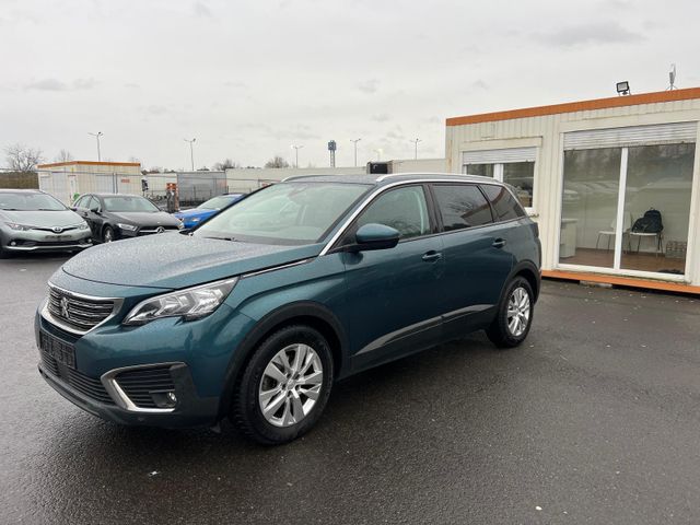 Peugeot 5008 BlueHDi 130 Active/7 Sitze/Panorama