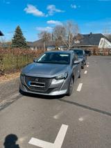 Peugeot e-208 136 Active - Peugeot e-208 von privat