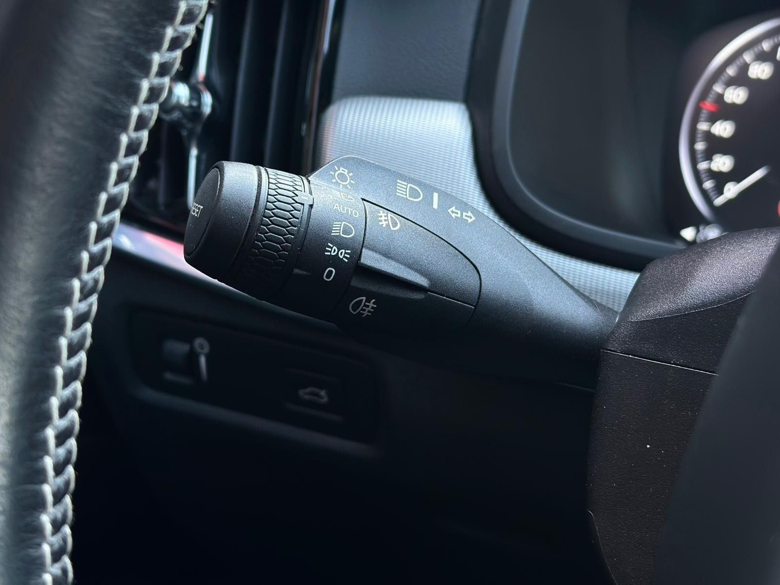 VOLVO V90 D4 R DESIGN* LED#SHZ#FH#PANO#ACC#NAV#KEYLESS - Image 19