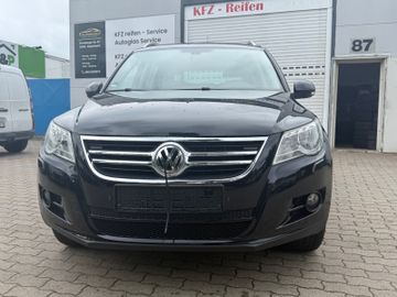 Volkswagen Tiguan - 2