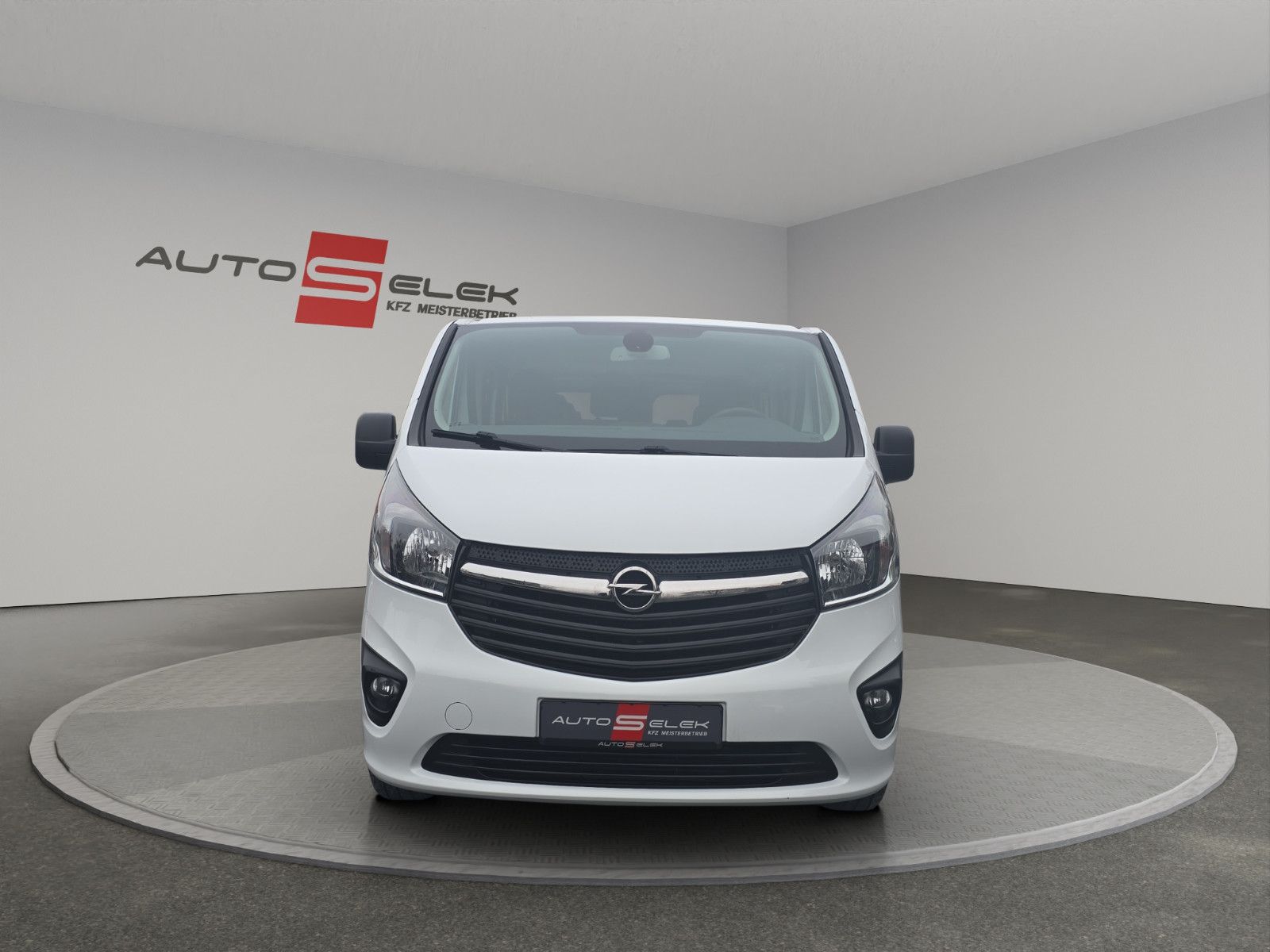 Fahrzeugabbildung Opel Vivaro B Kombi Aus 1.Hand 9-Sitze Klima Tempomat