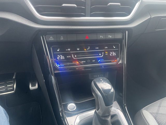 T-Roc 1.5 TSI R-Line OPF (EURO 6d) Navi+AZV+Rear