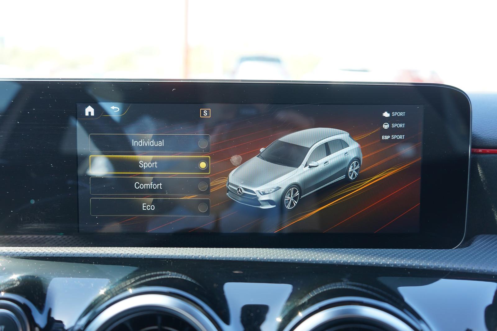 Mercedes-Benz A-Class A200 AMG Line LED Klimaaut. Navi 360° Spurhalte, миниатюра 16