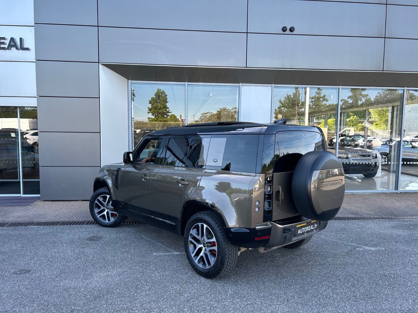 Land Rover Defender 110 X P400 imagem 3