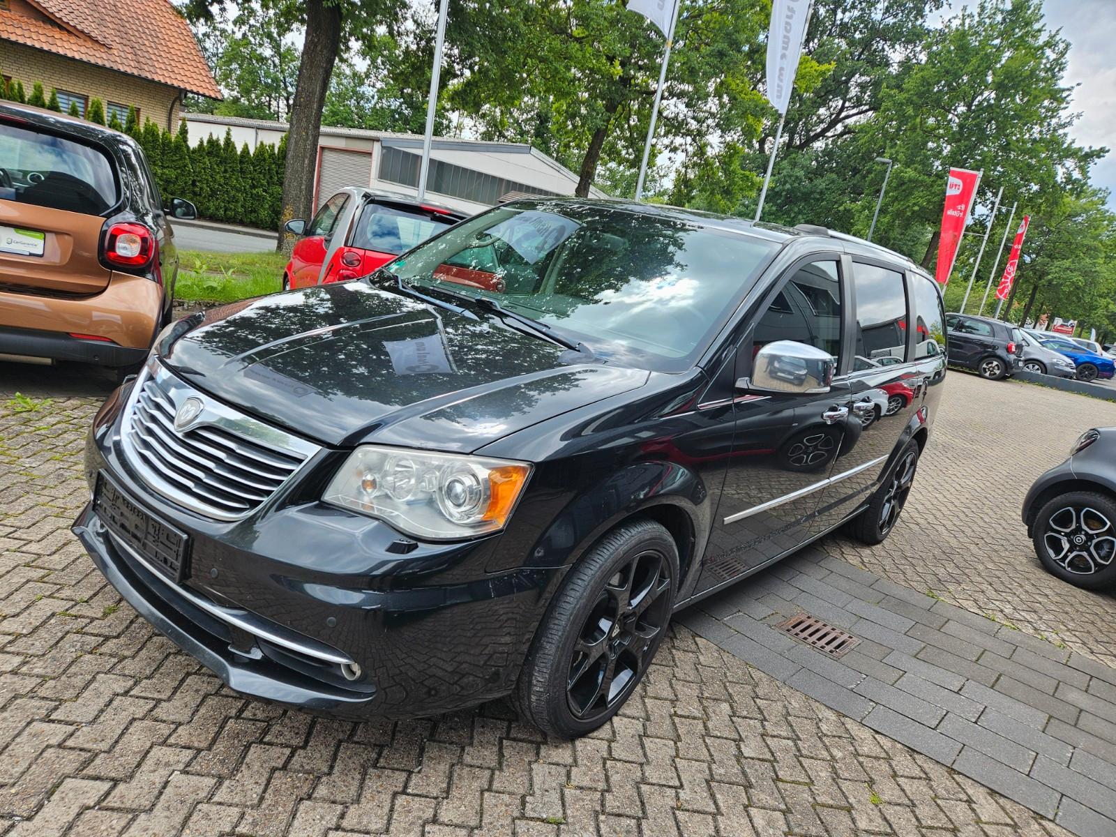 Lancia Voyager 2.8 MultiJet 16v Platinum Automatik