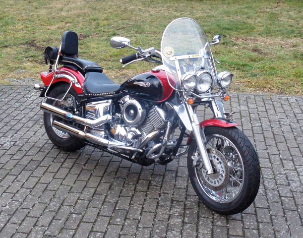 Yamaha XVS 1100 Drag Star, frische Inspektion!