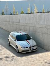 Alfa Romeo 147 3.2 V6 24V GTA GTA - Alfa Romeo: 1.6