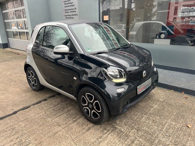 Fahrzeugabbildung Smart ForTwo +Navi+Leder+SHZ+BT+AllwetterLM