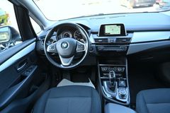 BMW 218 d Active Tourer Advantage Navi AHK LED PDC