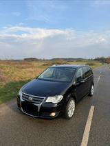 Volkswagen Touran 2.0 TDI DPF R-Line Edition R-Line Edition - Volkswagen Touran: R Line Edition