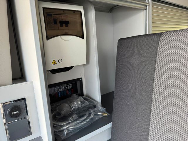 Ahorn Camp VanCity-Markise-Standh.-1136Km-LED Scheinw.