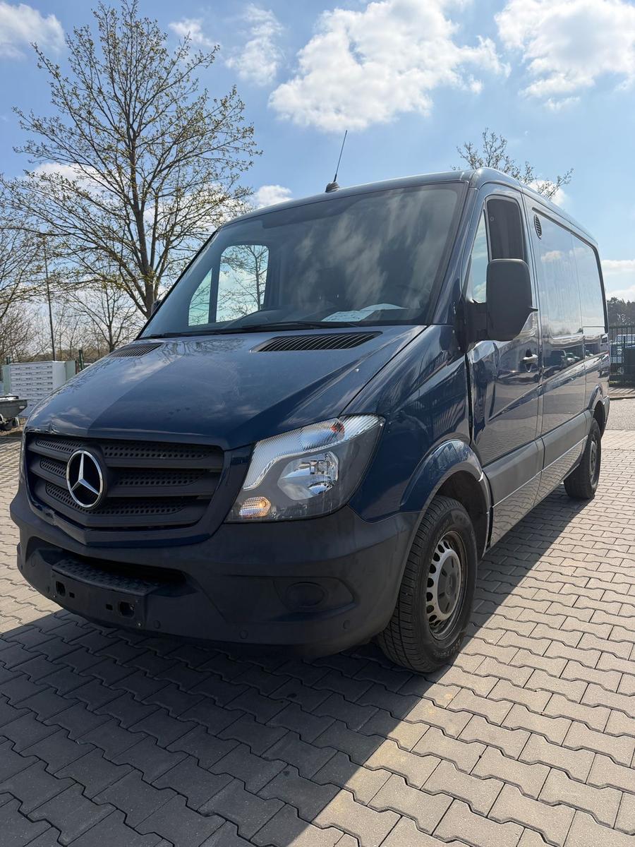 Mercedes-Benz Sprinter 210 CDI TÜV Neu