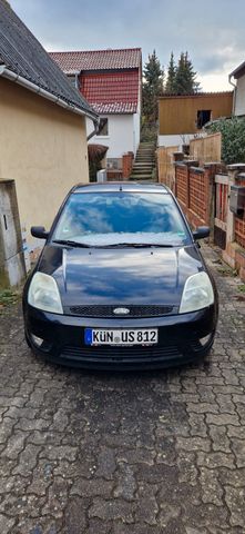 Ford Fiesta 1.4 16V - TÜV 2026