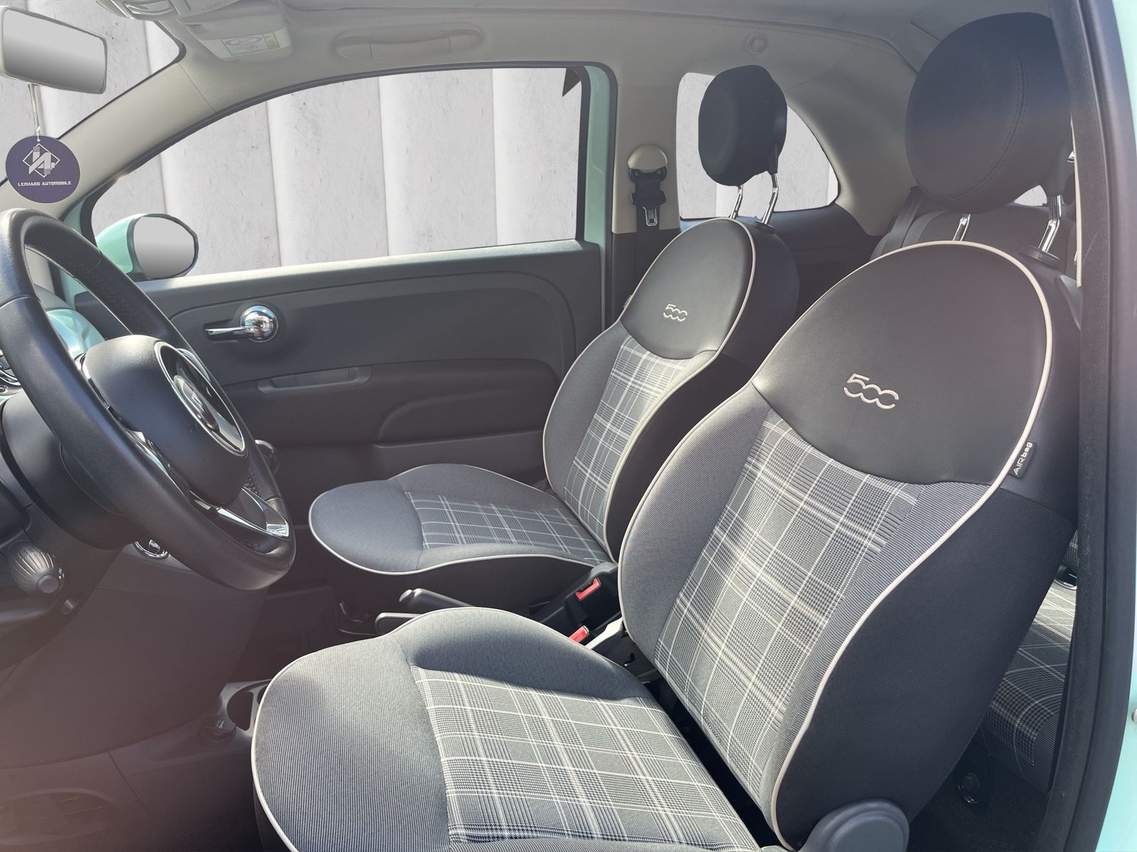 Fahrzeugabbildung Fiat 500 Lounge Cabrio*PDC*Bluetooth*Dual-Drive