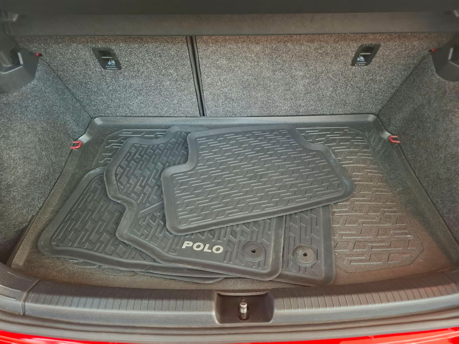 Fahrzeugabbildung Volkswagen Polo Comf. 1,0l +Licht&Sicht+Tempomat+Navigation