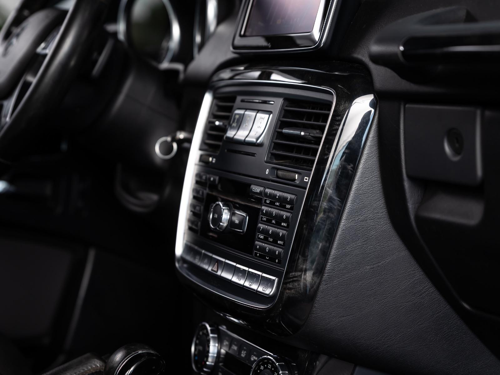 MERCEDES-BENZ G - 350 D - CUIR- 211 CV - 4X4