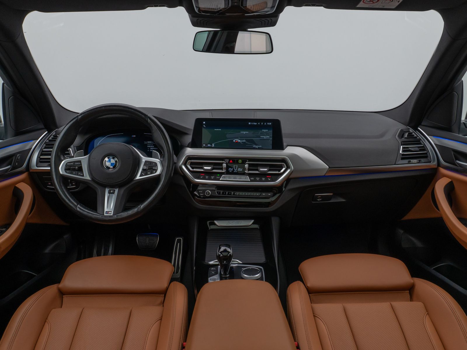 Fahrzeugabbildung BMW X3 xD30d M Sport Panoram Kamera DAB HiFi AHK 21"