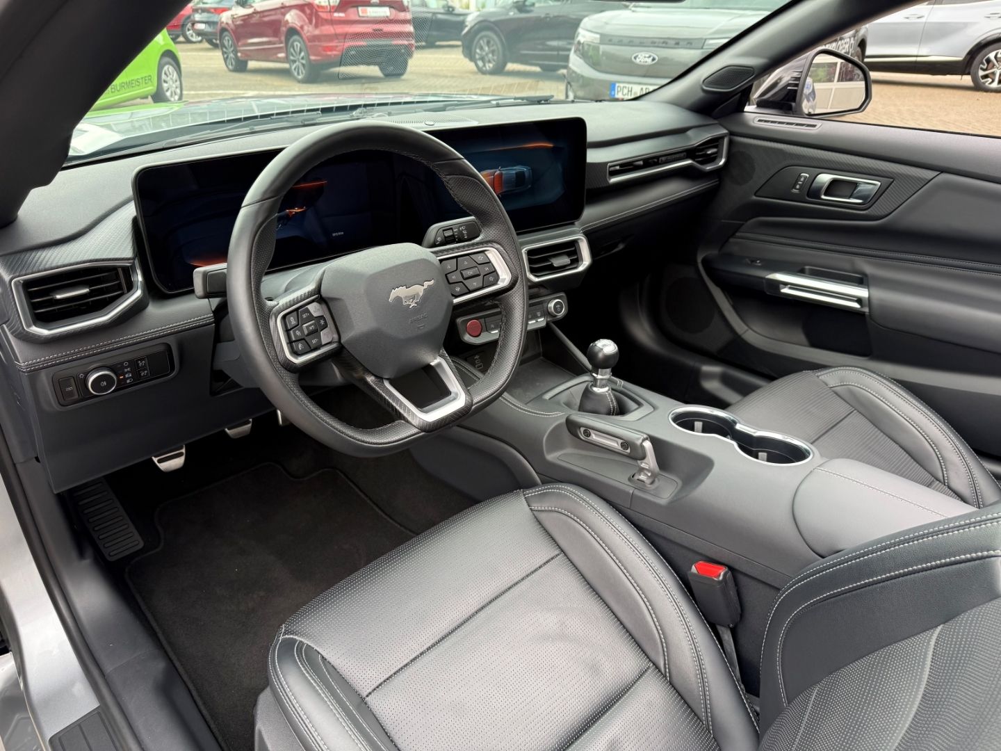 Fahrzeugabbildung Ford Mustang 5.0 V8 Convertible GT Tiefer  Klimasitze