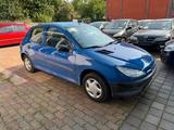 Peugeot 206 1.1  ---- 5 TÜRIG TÜV & AU BIS 03/ 2026 - Peugeot 206 in Braunschweig