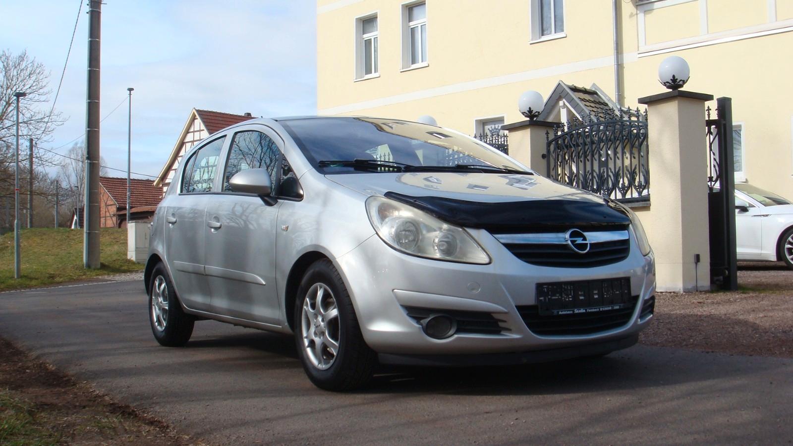 Opel Corsa 1.2 Edition / Tüv Neue ! (03/2028)