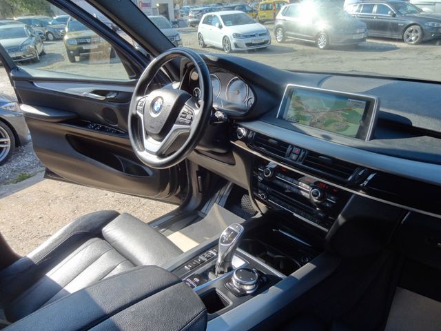 Fahrzeugabbildung BMW X5 xDrive 30d/Mega-Optik/HUD/AHK/2.Hd/20-Zoll/
