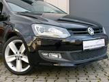 Volkswagen Polo V DSG PDC XenonLED Navi  Sitzheizung 17Zoll - Volkswagen Polo: Automatik