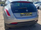 Lancia Delta 1.6 MJT DPF 105 CV Gold - Lancia Delta aus 2012