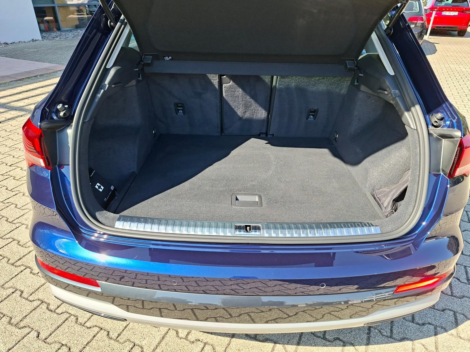 Audi Q3 40 TFSI *Quattro*NAVI*ACC*AHK*Alu* foto 17