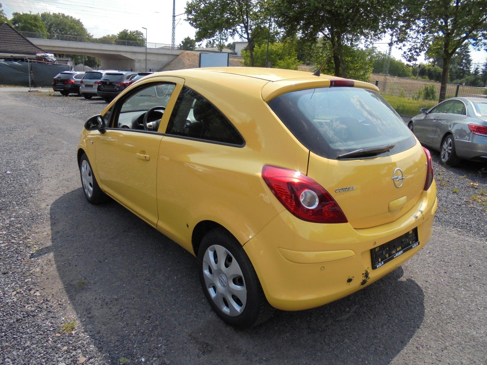 Fahrzeugabbildung Opel Corsa D 1.2 Edition Klima/Parktronik/