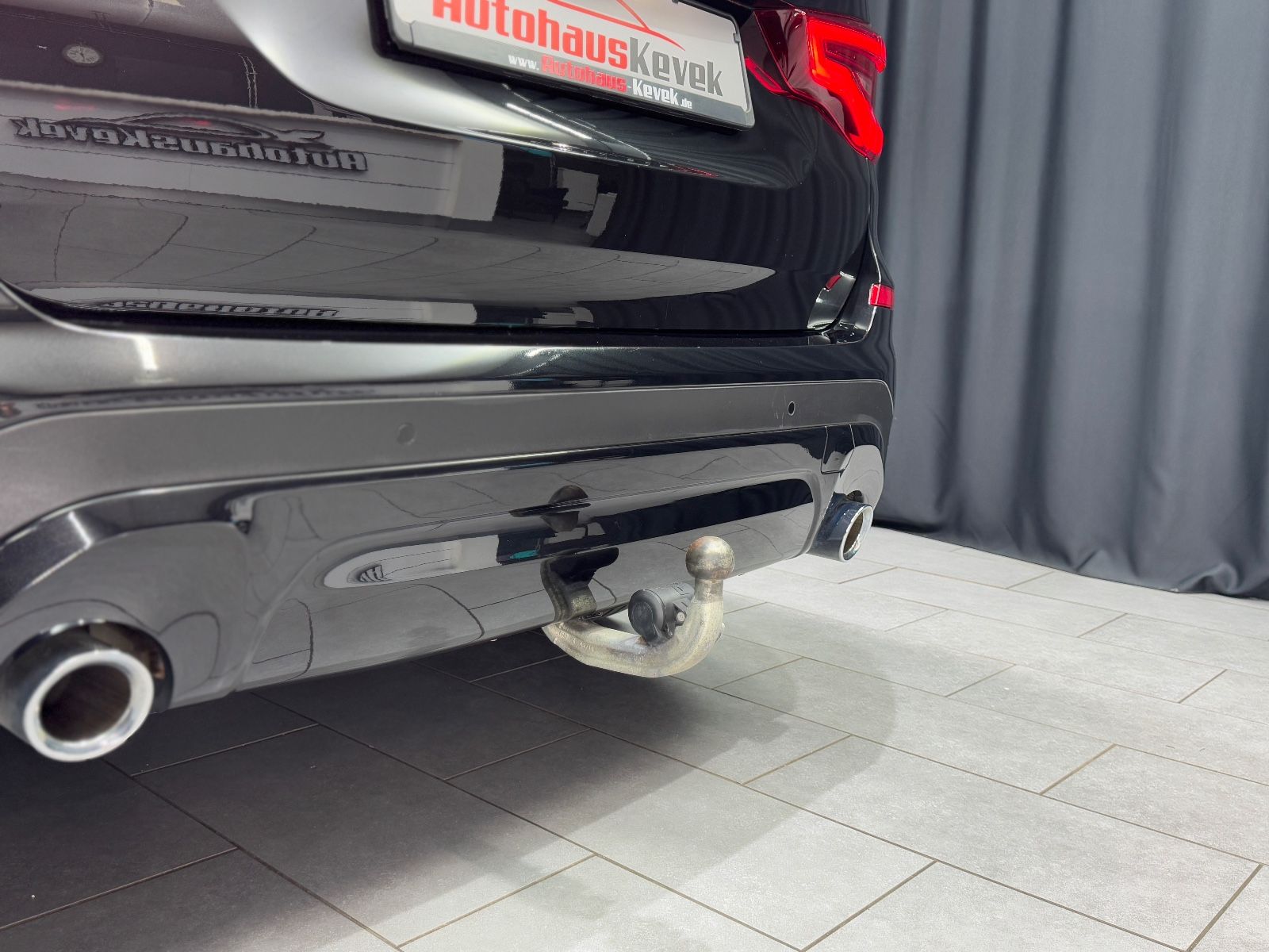 Fahrzeugabbildung BMW X3 xDrive 20d|LEDER|NAVI|M-SPORT 19 ZOLL|AHK